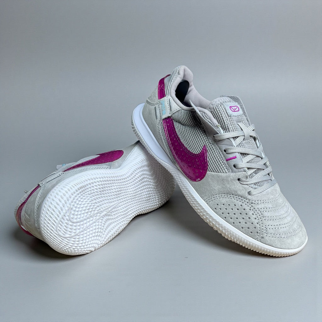 FUTSAL NIKE STREET GATO GRIS MORADO