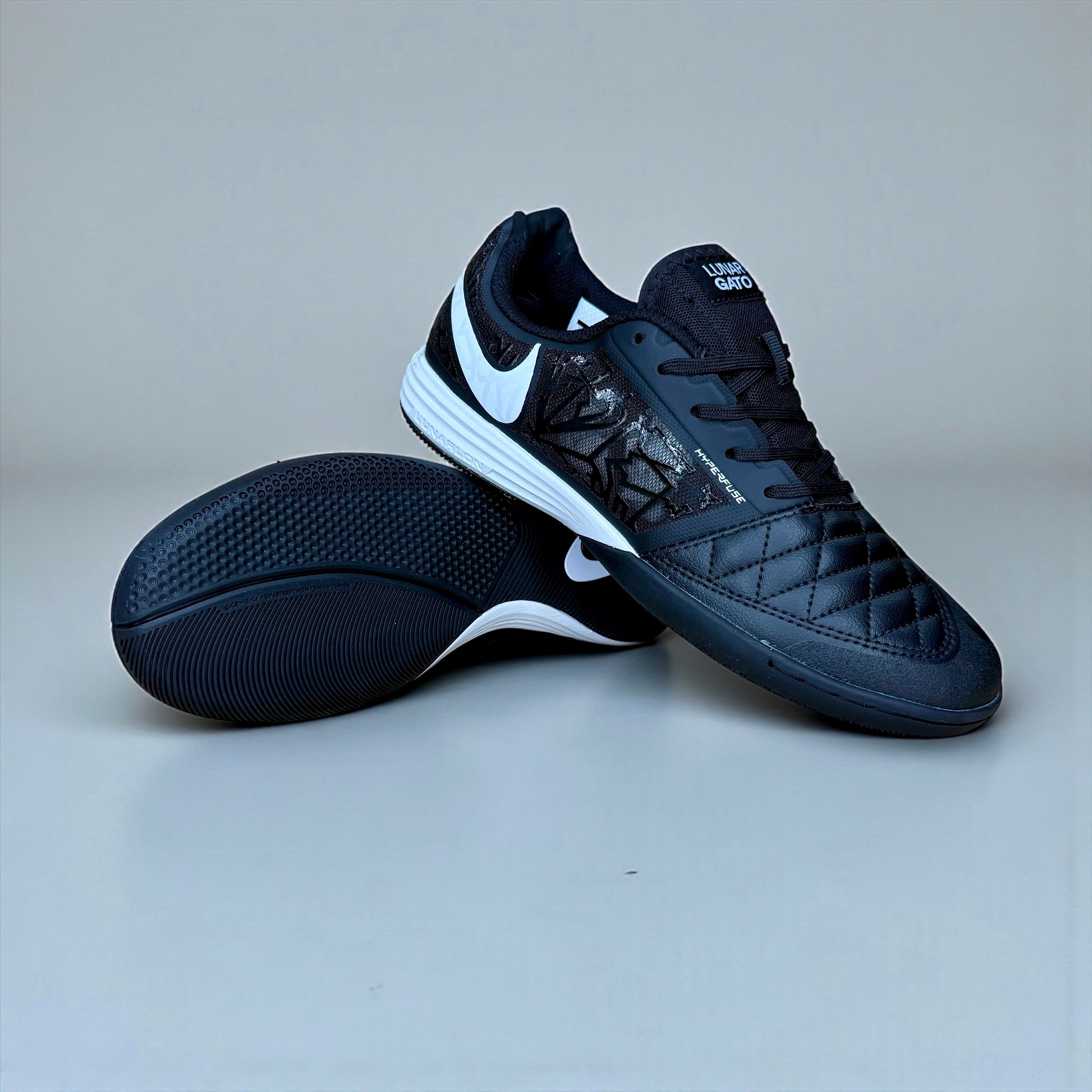 FUTSAL NIKE LUNARGATO NEGRO BLANCO