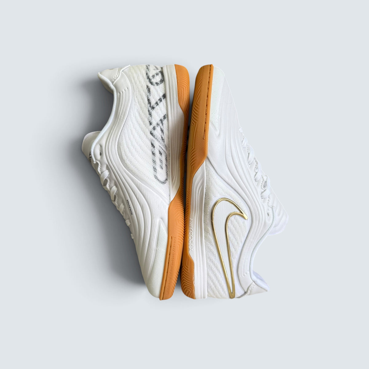 TIEMPO REACT GATO IN BLANCO