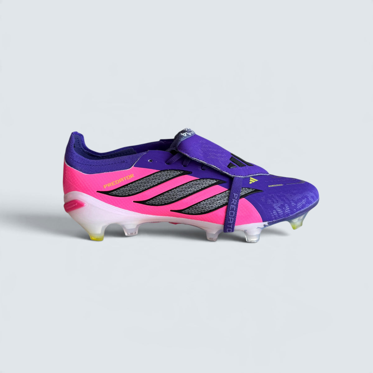 PREDATOR ELITE AG MORADO FUCSIA