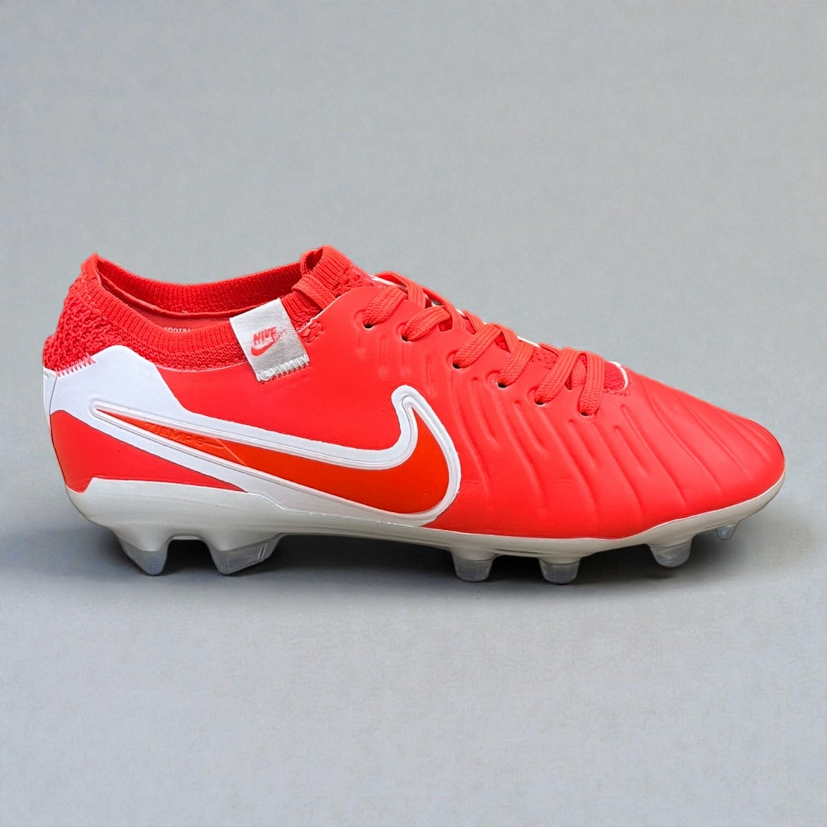 TIEMPO LEGEND 10 ELITE FG GUAYOS NIÑO