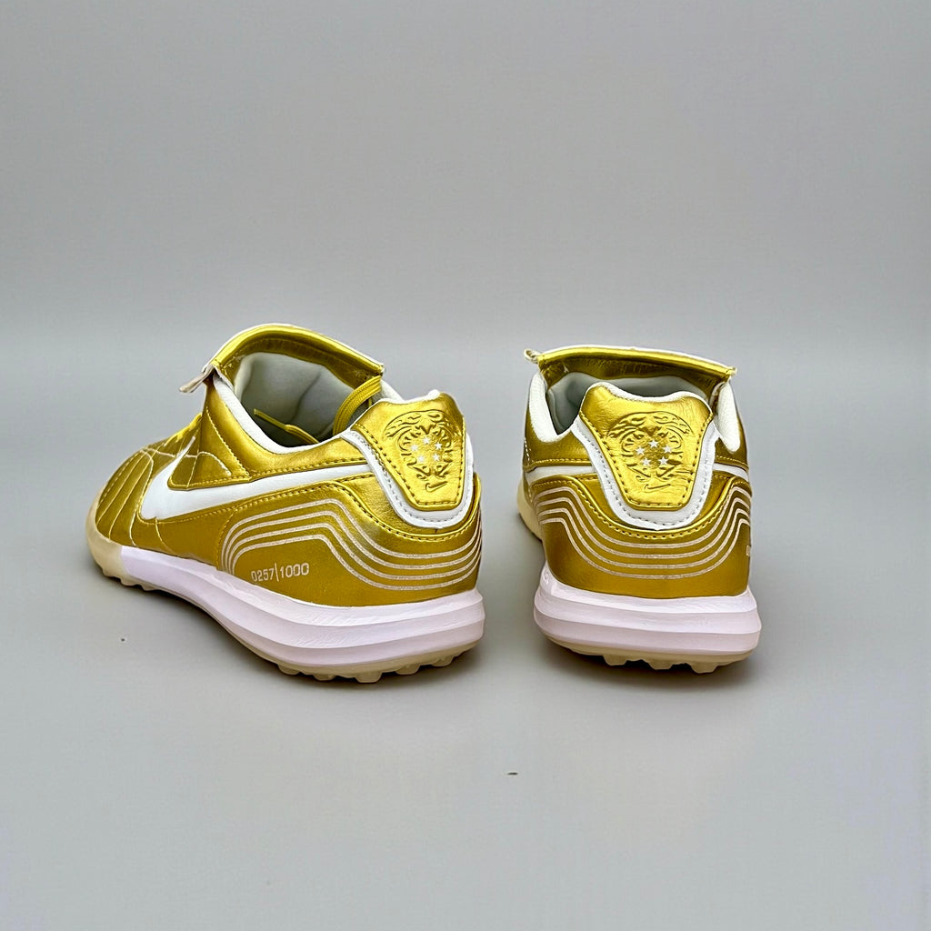 NIKE TIEMPO R10 SINTÉTICA