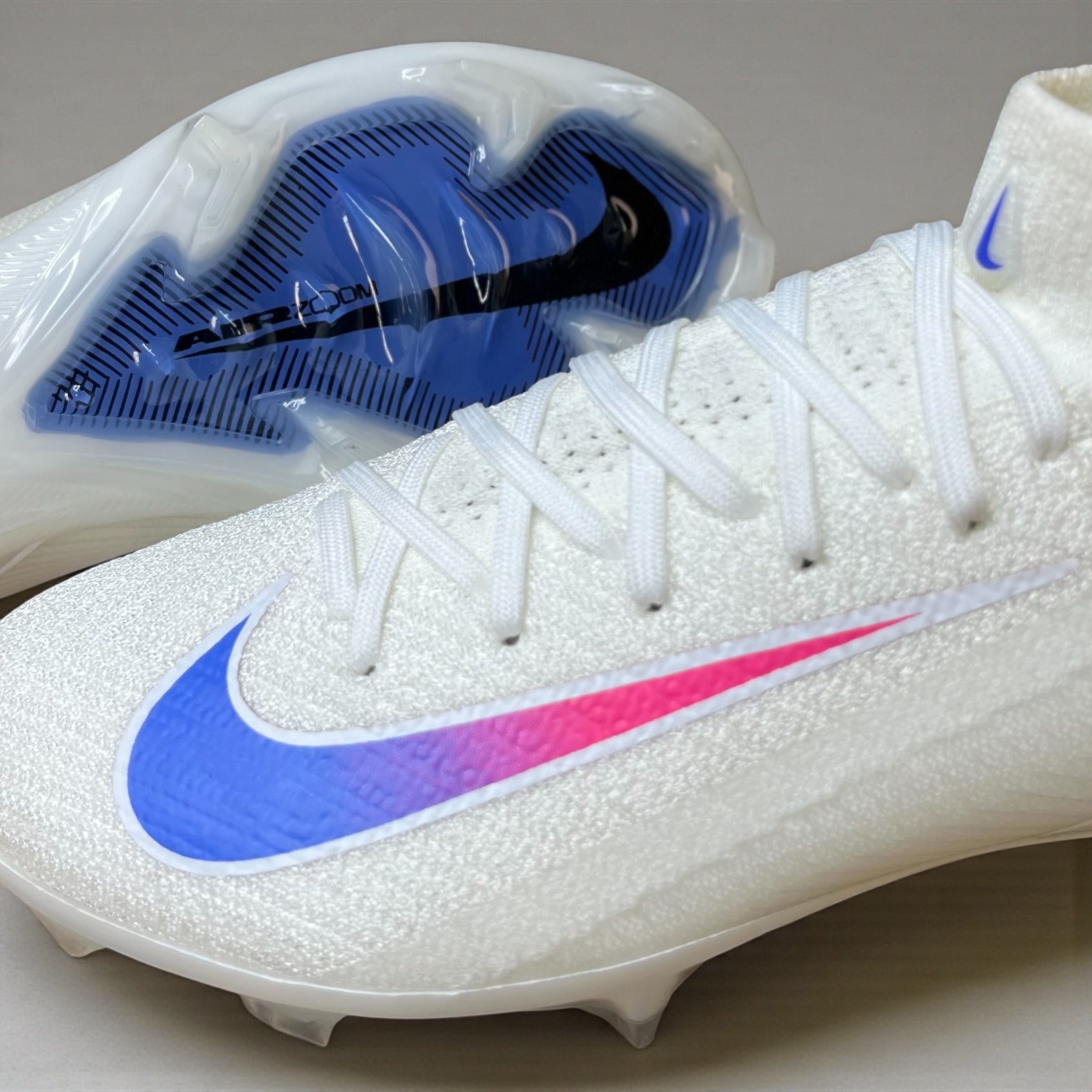 GUAYOS BOTIN MERCURIAL VAPOR