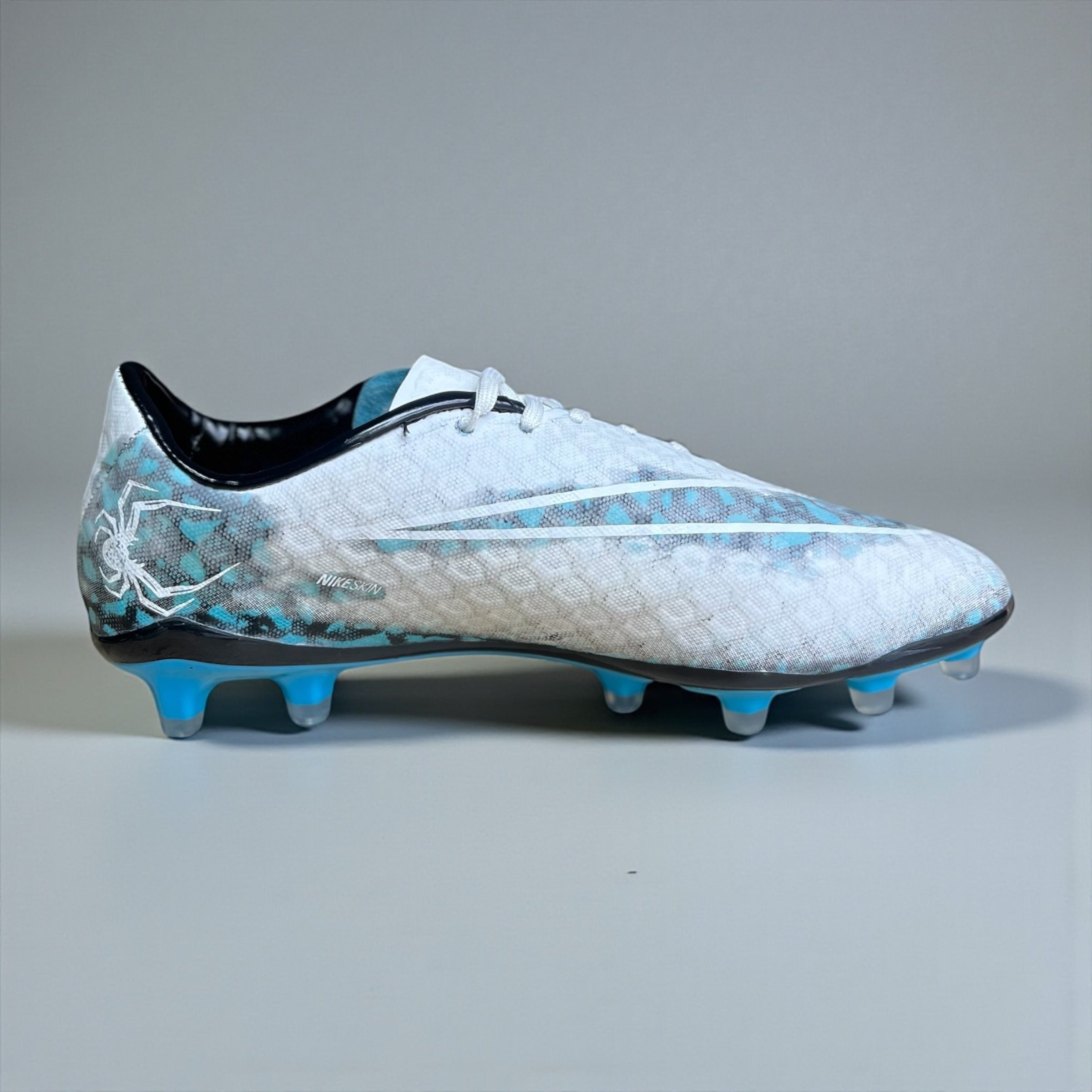 HYPERVENOM PHANTOM RGN TRANSFORM BLANCO/AZUL FG