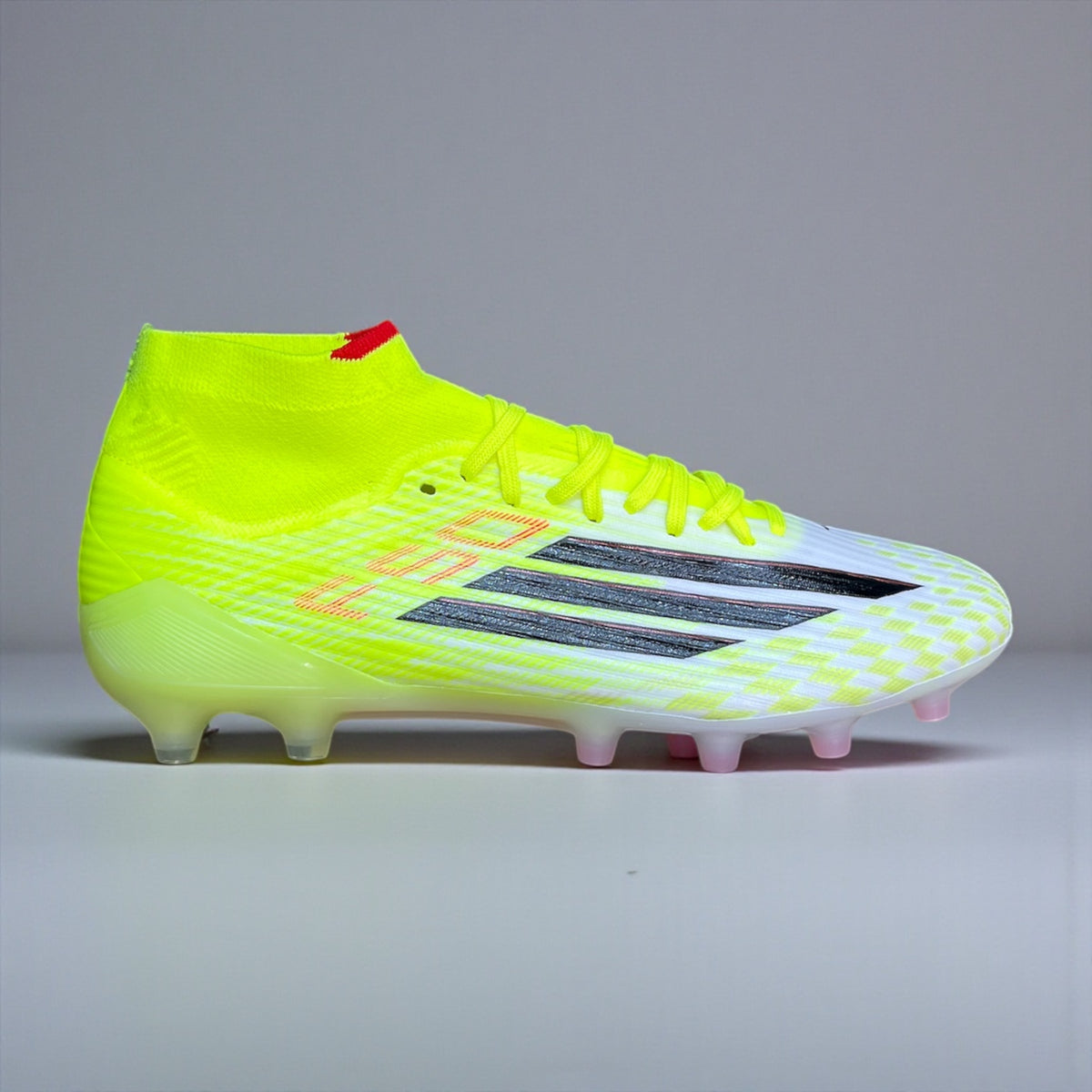 F50 BOTA AG VERDE NEON