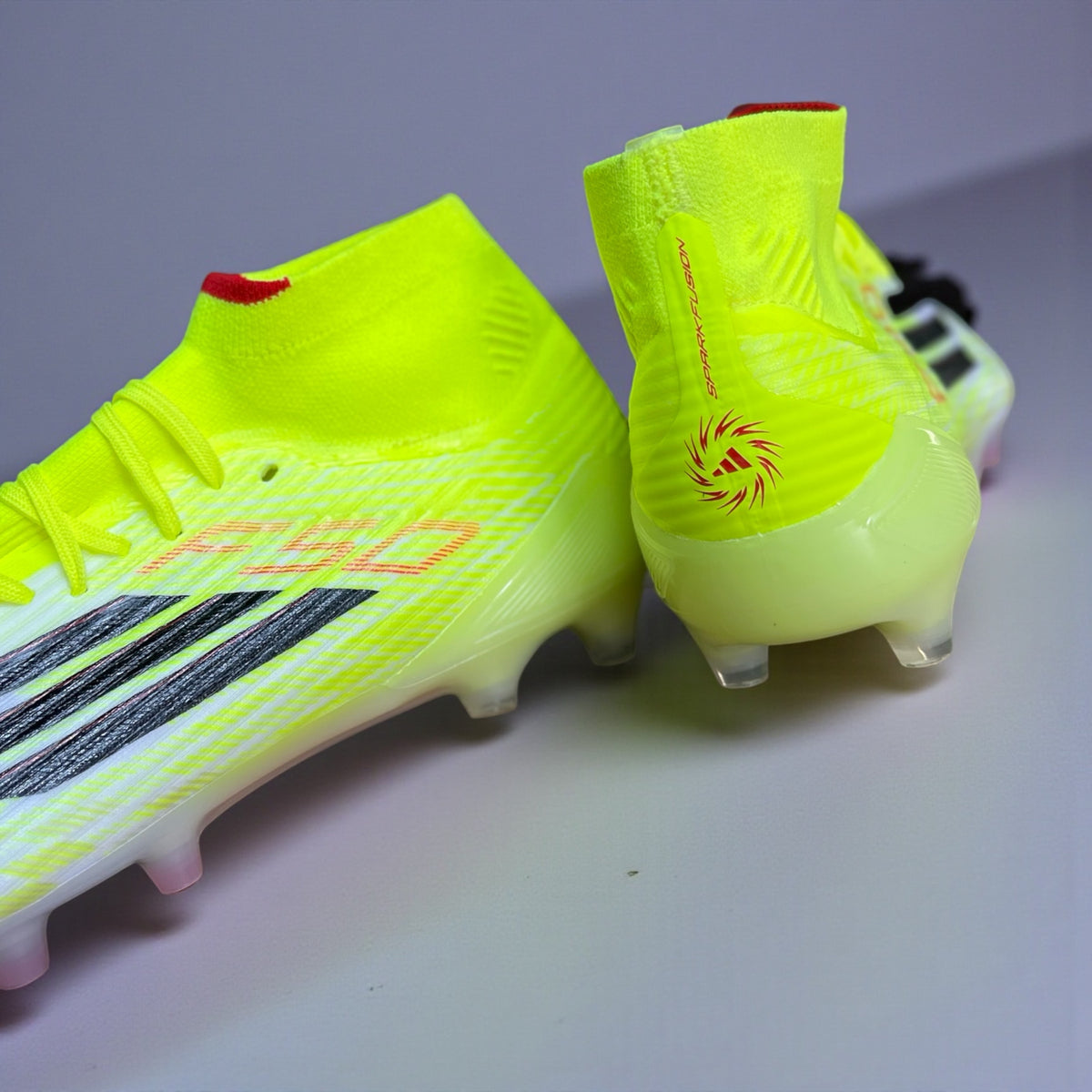 F50 BOTA AG VERDE NEON