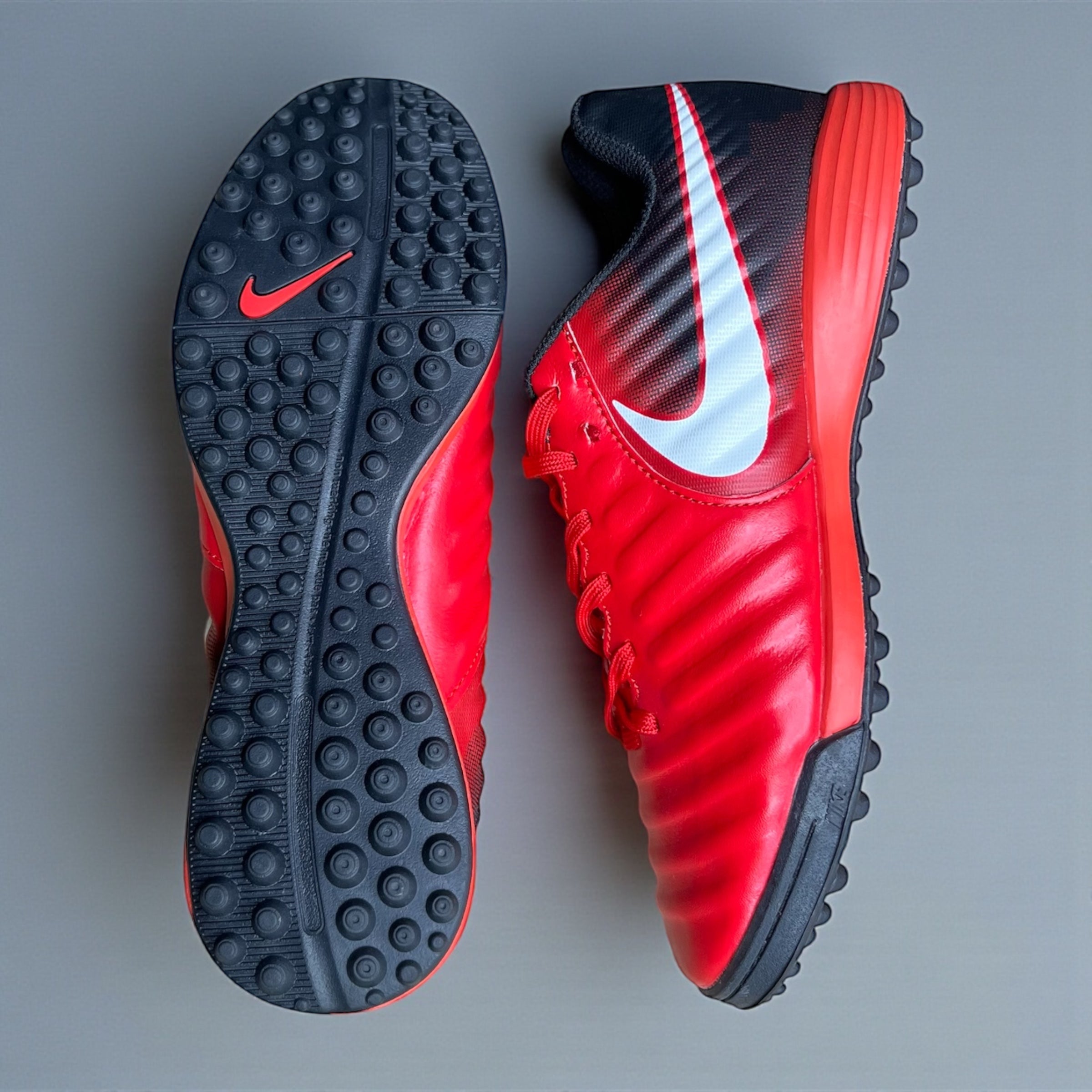 NIKE TIEMPOX LIGERA IV TF SINTÉTICA