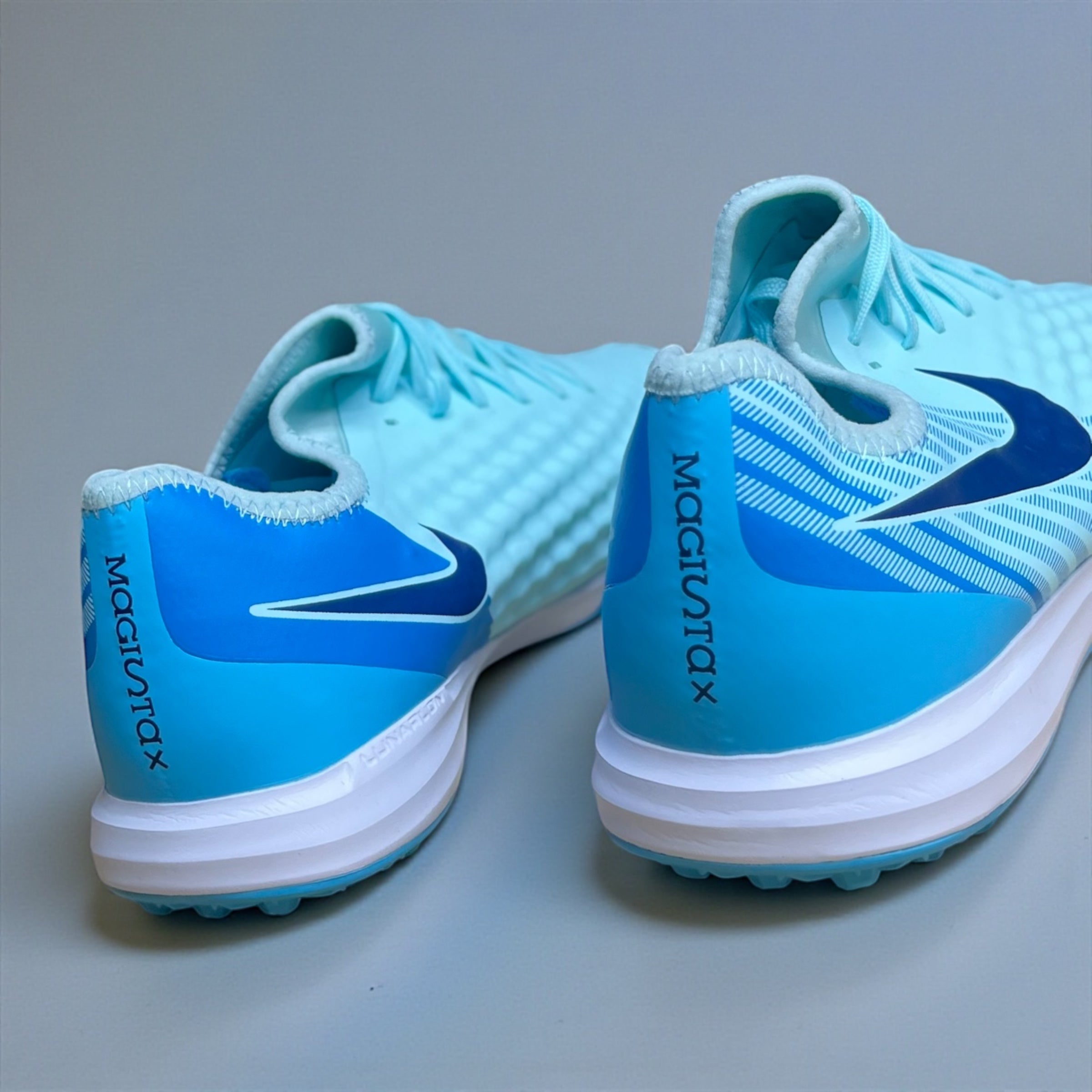 NIKE MAGISTAX FINALE II TF  SINTÉTICA