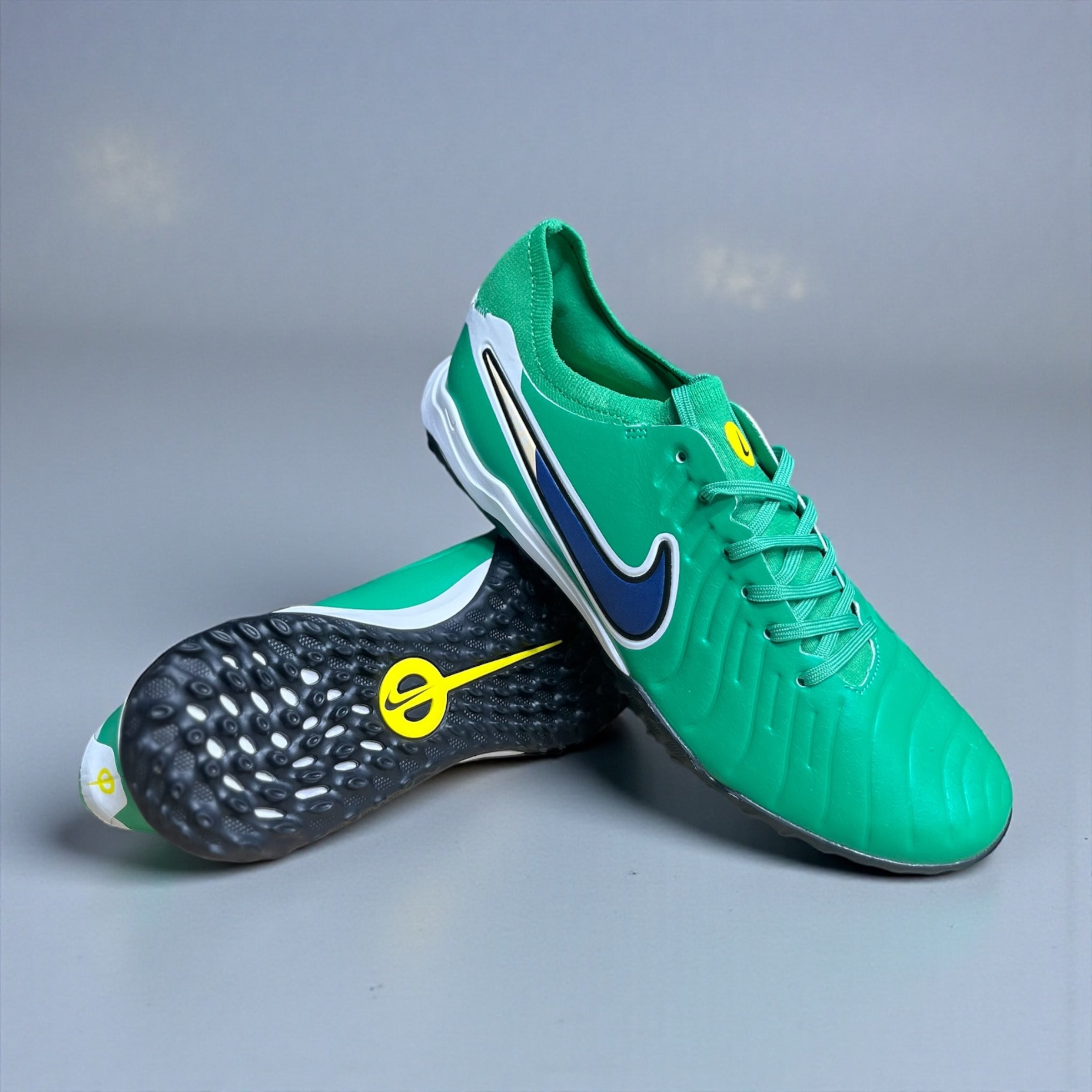 NIKE TIEMPO LEGEND 10 ACADEMY TF SINTÉTICA