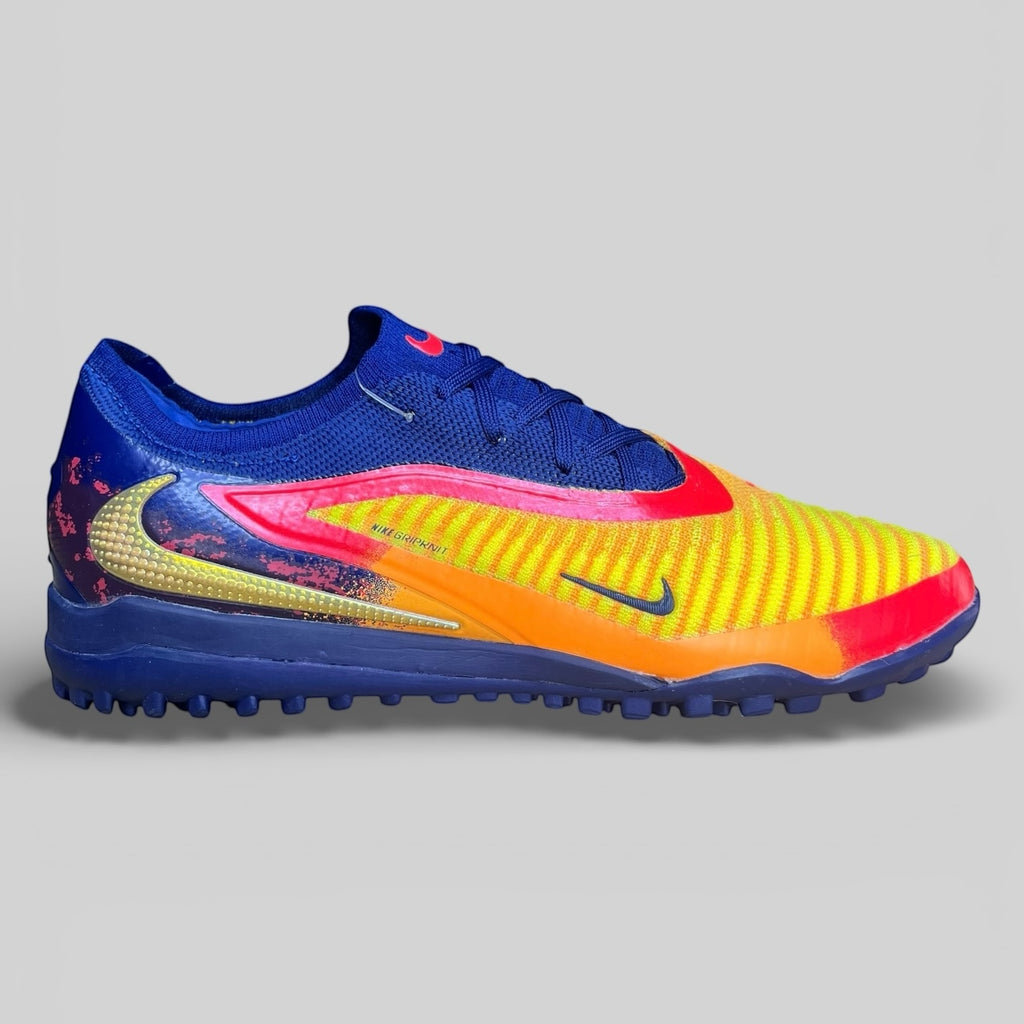 TORRETÍN NIKE HOMBRE PHANTOM 6 LOW ACADEMY “HAALAND” TF AMARILLO