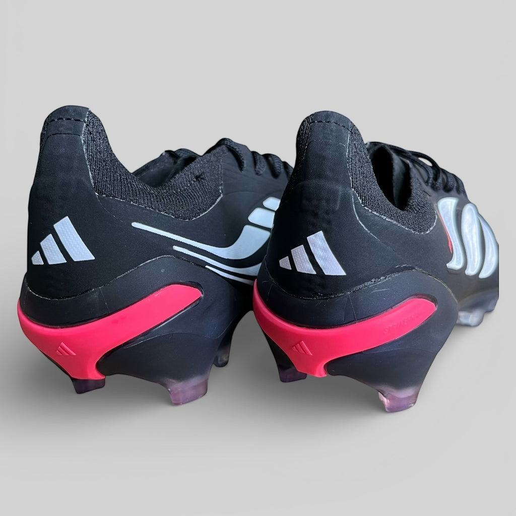 ADIDAS PREDATOR 26 FG