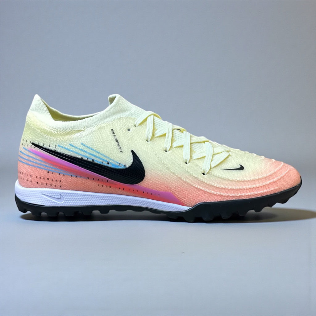 ZAPATILLA NIKE PHANTOM GX II PRO TURF.