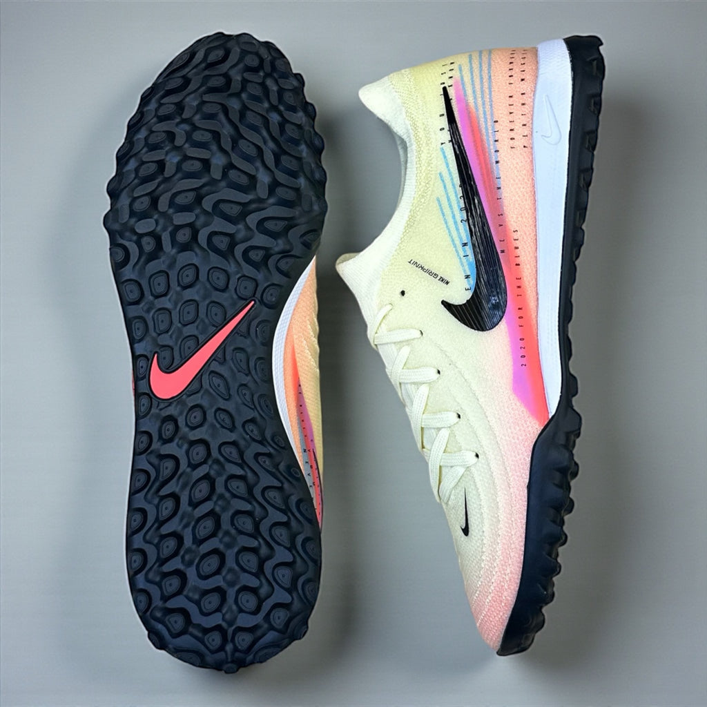 ZAPATILLA NIKE PHANTOM GX II PRO TURF.
