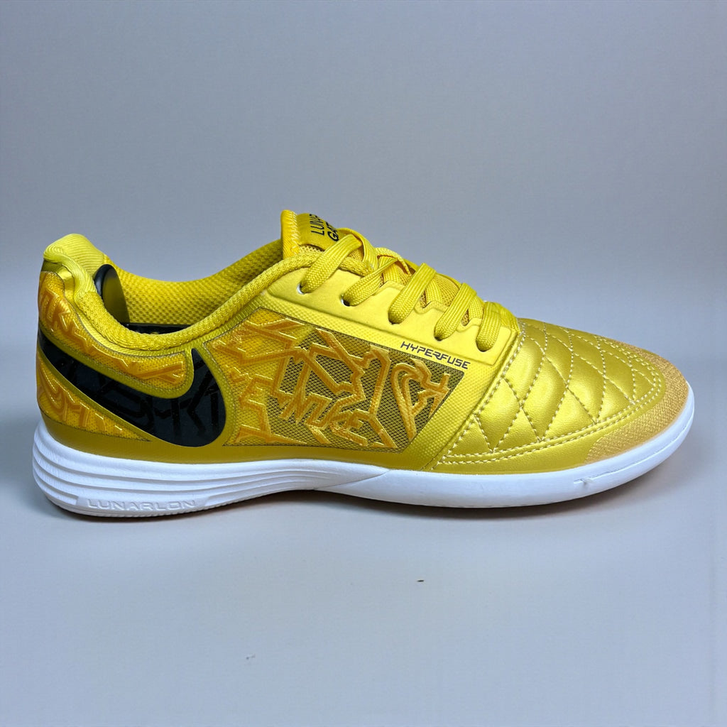 LUNAR GATO IN DORADA
