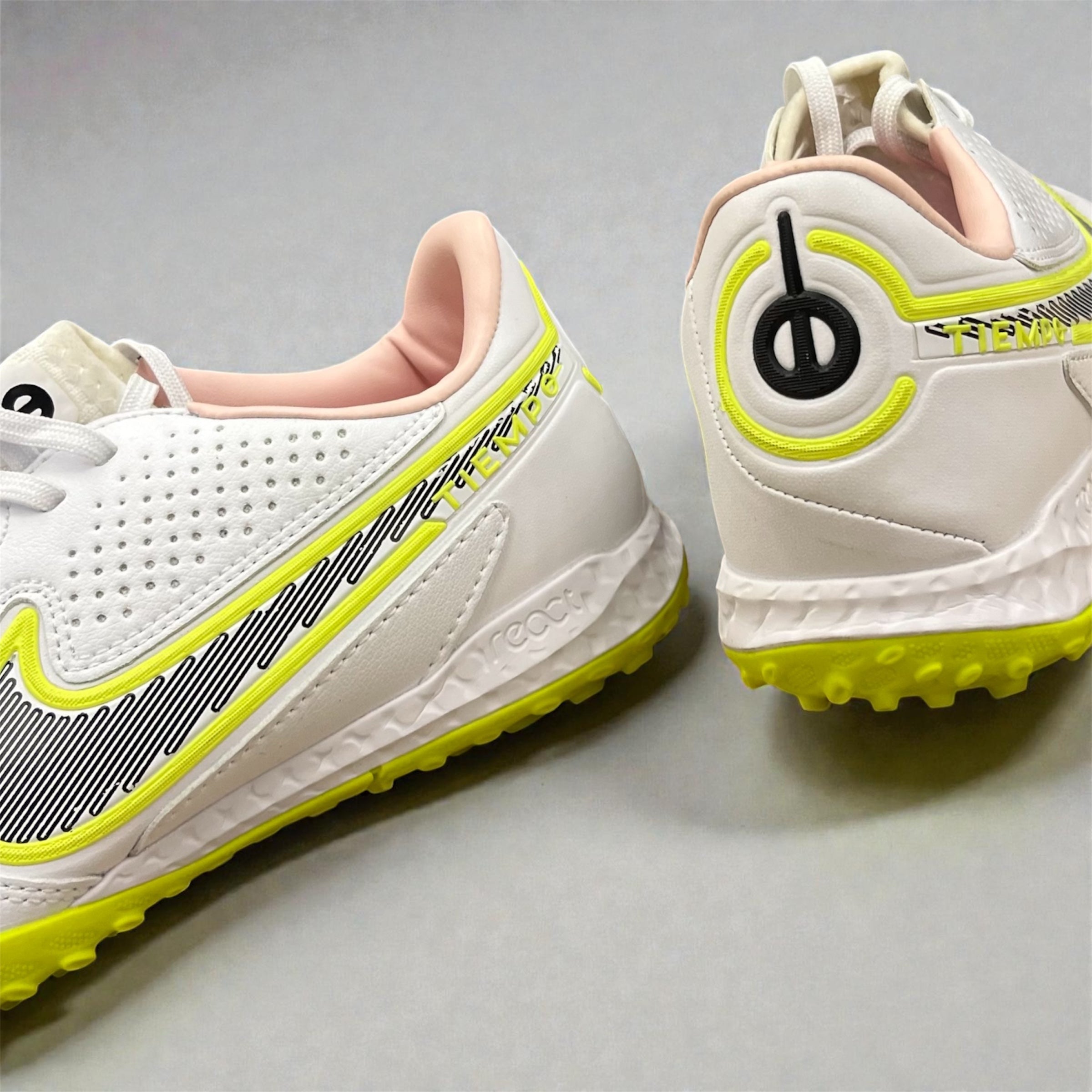 NIKE TIEMPO REACT LEGEND 9 PRO SINTÉTICA