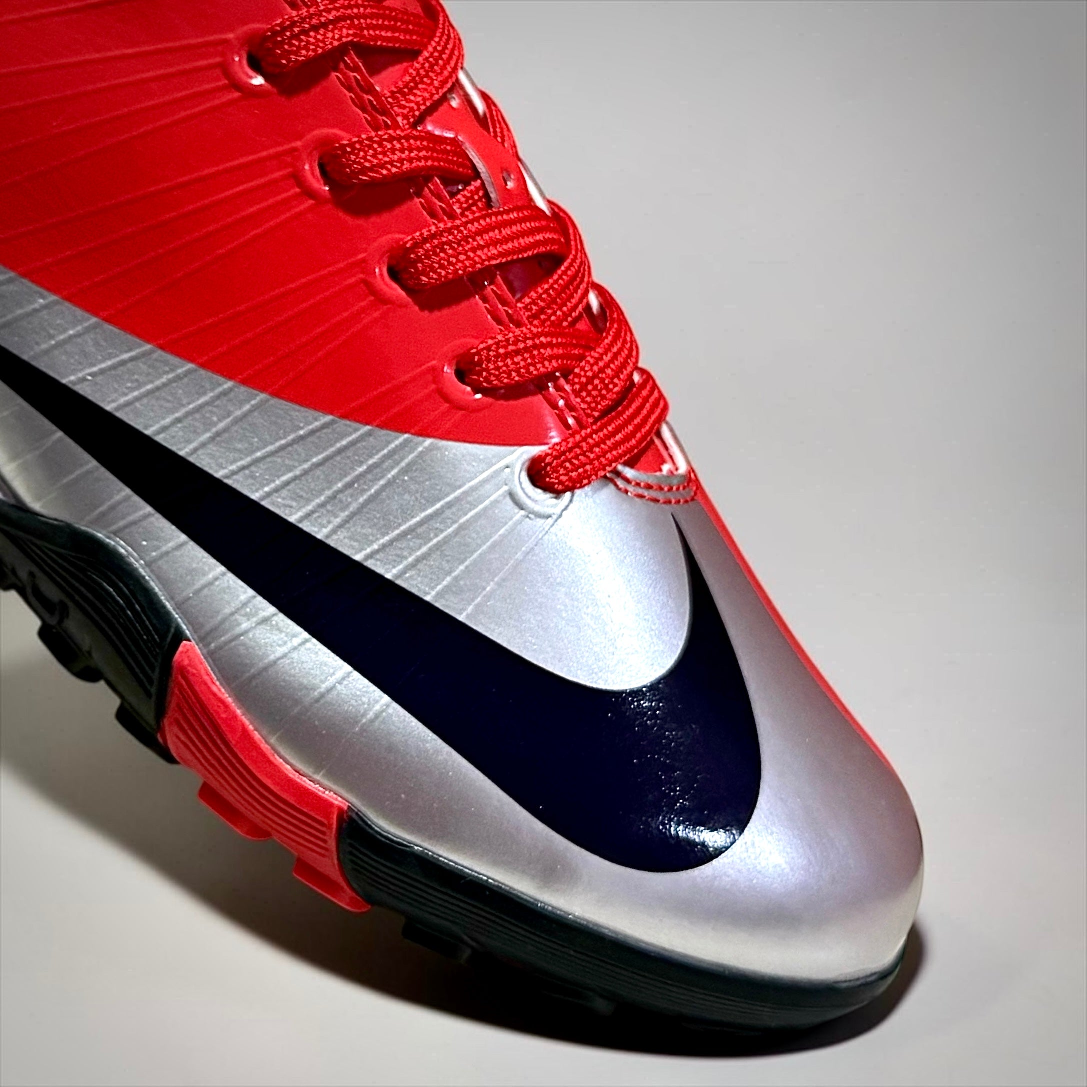 NIKE MERCURIAL ROJO PLATEADO SINTÉTICA