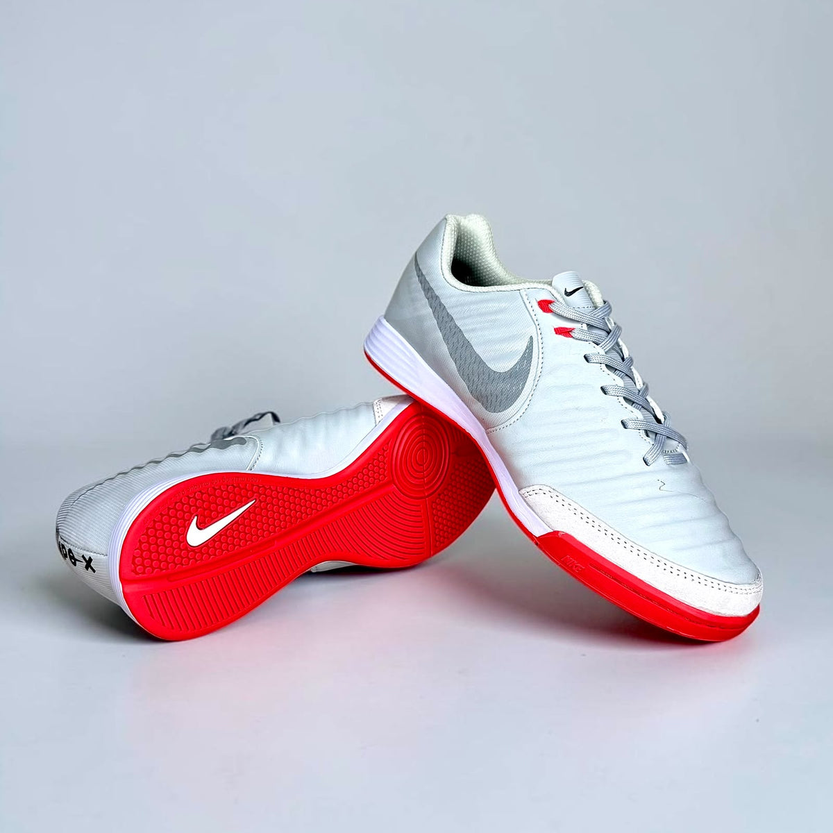 TIEMPO CLASICA IN GRIS NARANJA