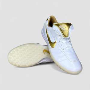 Nike Legend 10R Ronaldinho